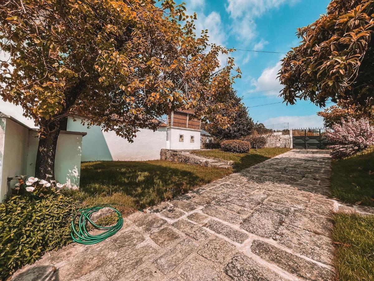 Villa Windmill House Santa Maria da Feira Esterno foto