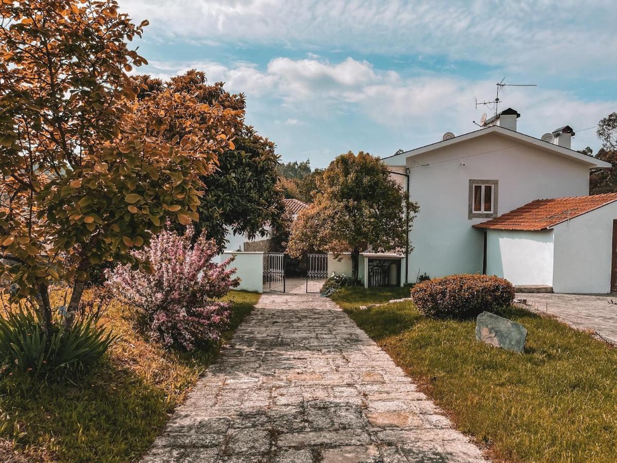 Villa Windmill House Santa Maria da Feira Esterno foto